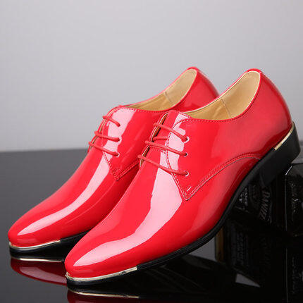 Men Plus Size Pointed Toe Bright Patent Leather Shoes